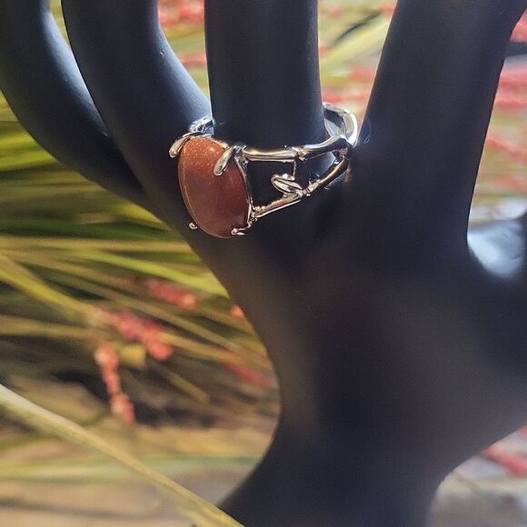 Solitaire Goldstone Ring Size 9 - Picture 2 of 13